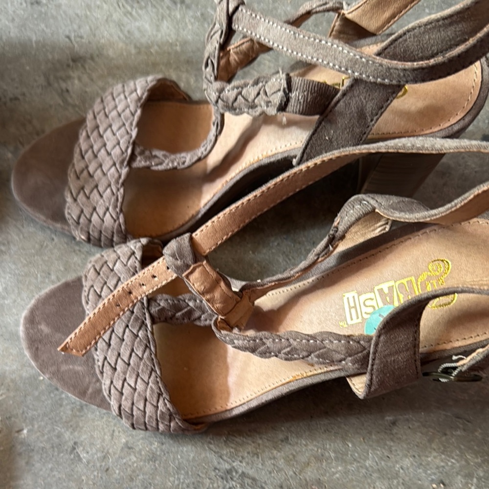 Brash Brown Heeled Sandals with Braided Straps